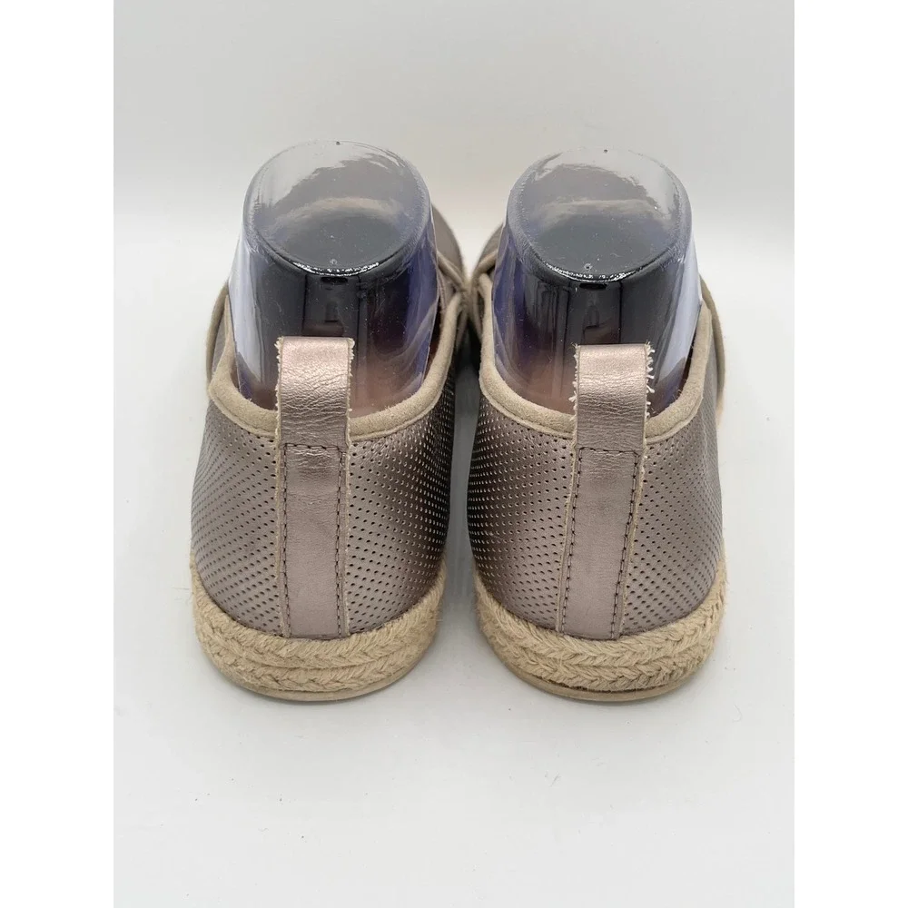 Clarks Collection Cushion SoftMetallic Bronze Perforated Espadrille Flats Sz‎ 9W
